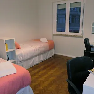  Apartamento No Bairro Portugal